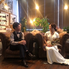 新郎新婦様の高砂席完備!(写真)